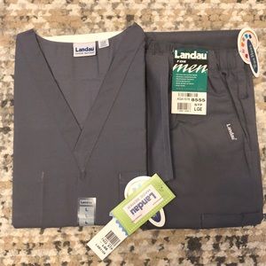 Landau men’s scrub top and pants. Never worn.